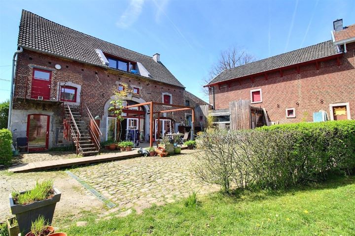 Additional image 2 of Graet 2-4