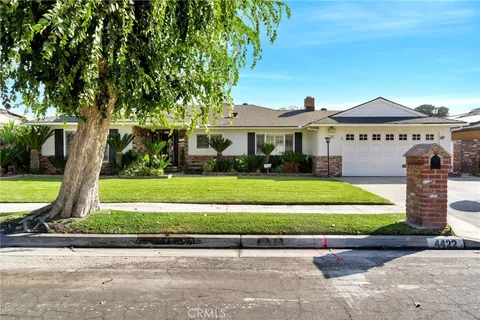 4422 N Haslam Avenue, Fresno, CA 93722