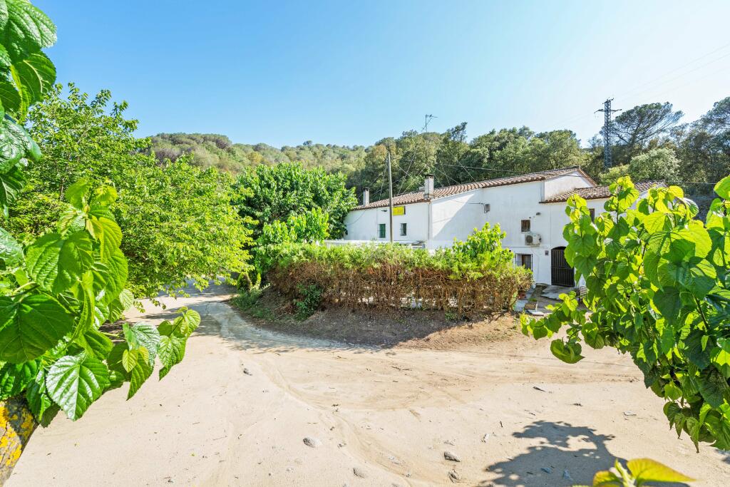 Primary image of Catalonia, Barcelona, San Cipriano De Vallalta, Spain