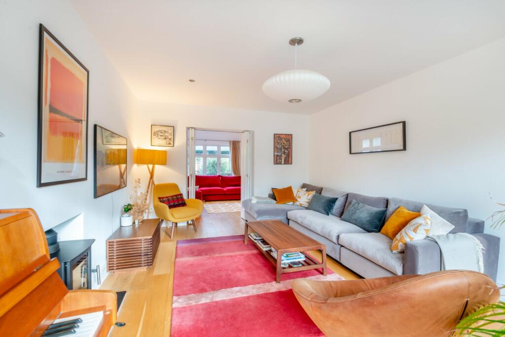 Additional image 13 of Gainsborough Avenue, St. Albans, Hertfordshire