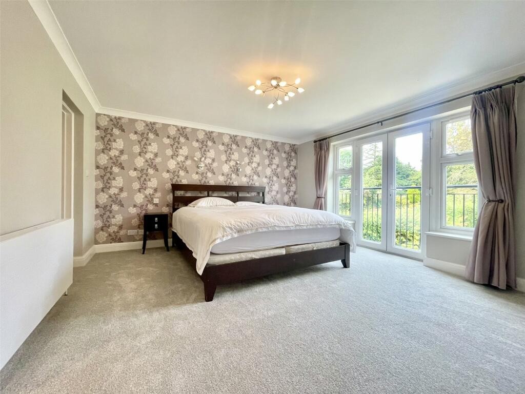 Additional image 11 of Calder Avenue, Brookmans Park, Hertfordshire, AL9