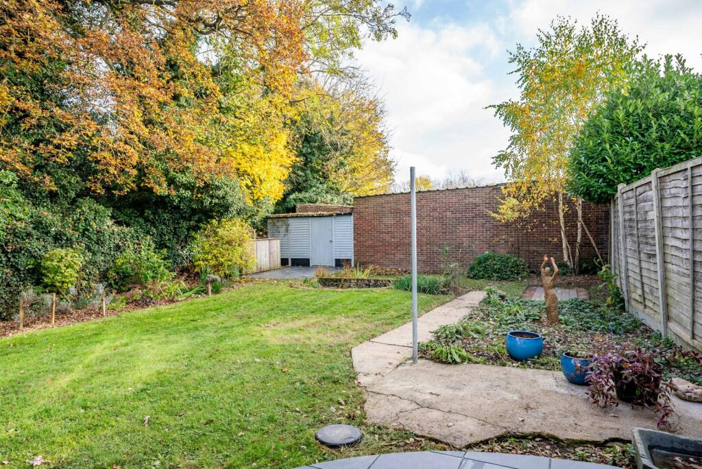 Additional image 18 of Drakes Drive, St. Albans, Hertfordshire, AL1