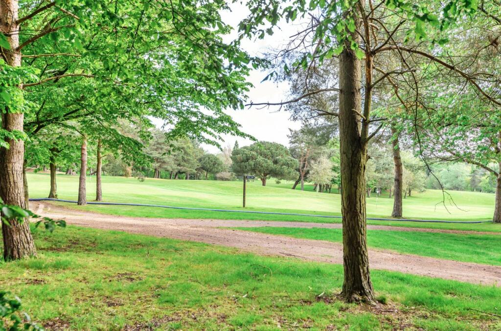 Additional image 17 of Bedwell Park, Cucumber Lane, Essendon, Hatfield