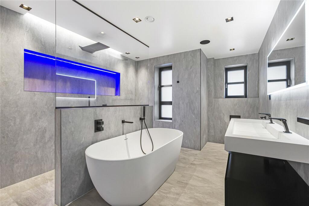 Additional image 32 of Brookmans Avenue, Brookmans Park, Hertfordshire, AL9