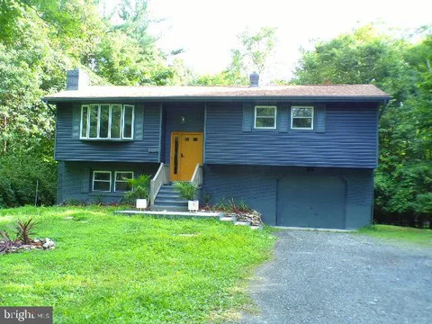 214 Michael Street, Saylorsburg, PA 18353