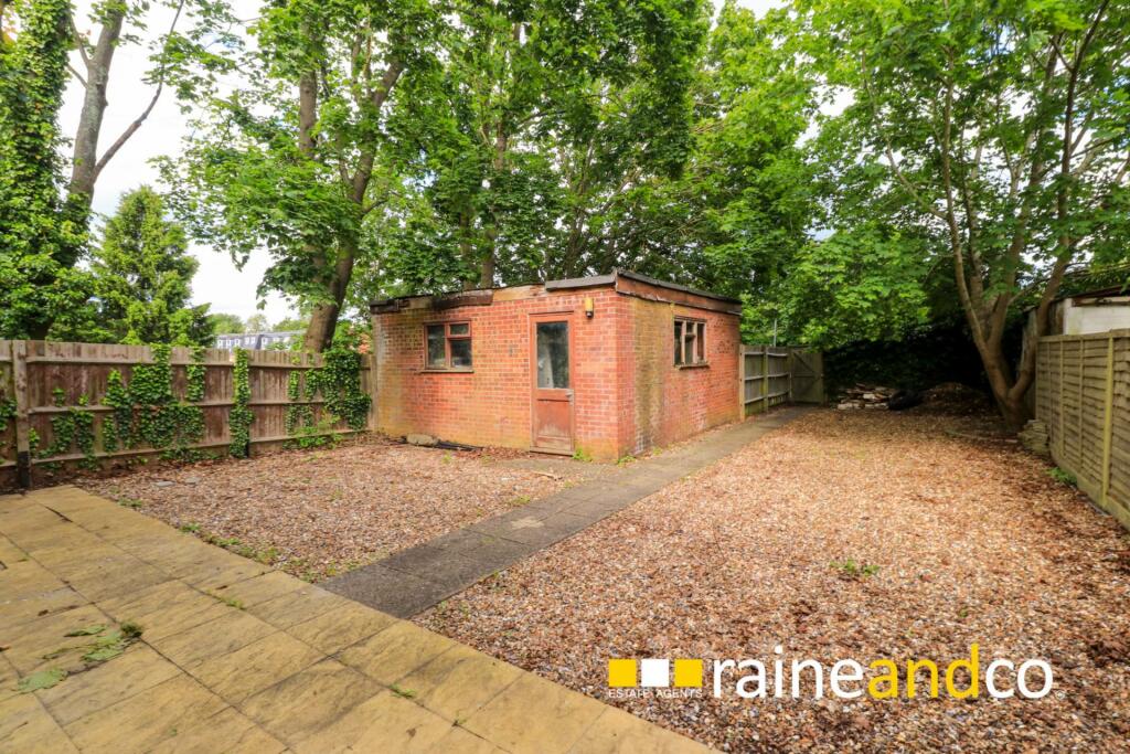 Additional image 3 of Branch Close, Hatfield