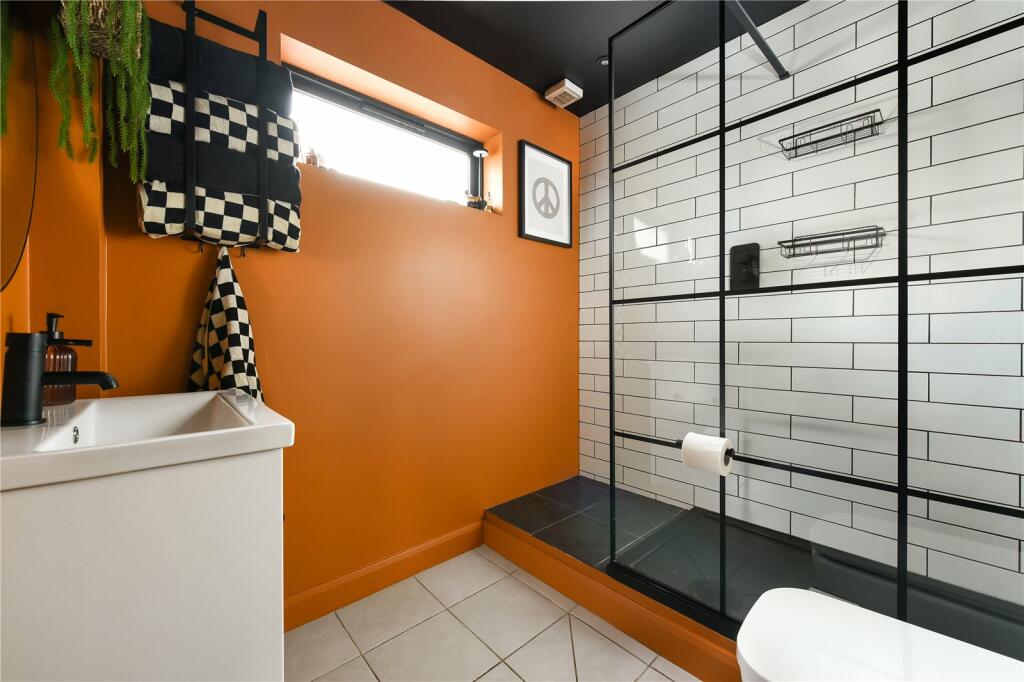 Additional image 12 of Garth Lodge, Inchgarth Road, Pitfodels, Cults, Aberdeen, AB15