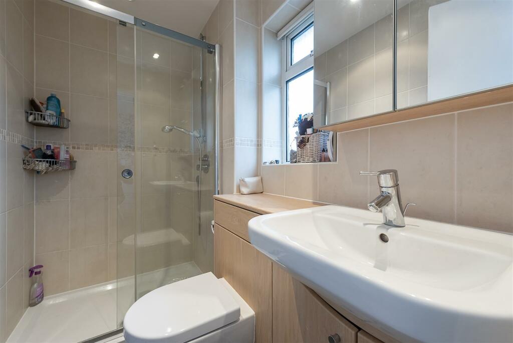 Additional image 8 of Wensley Close, Harpenden