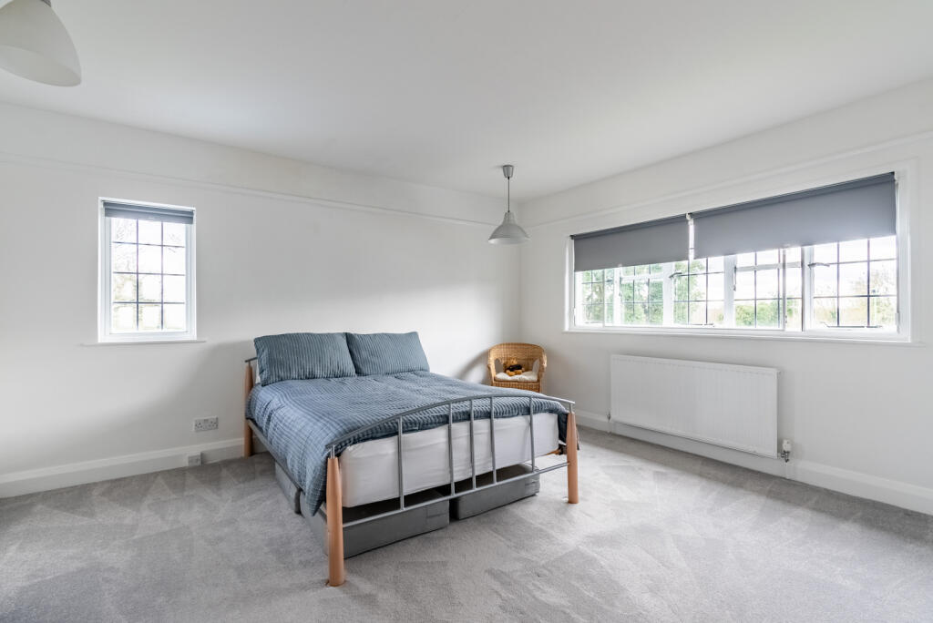 Additional image 13 of Watling Street, Park Street, St. Albans, Hertfordshire, AL2