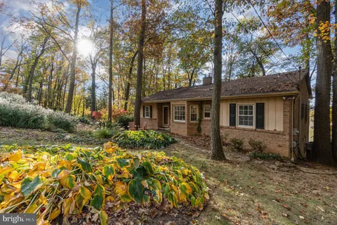 2659 Forest Road, York, PA 17402