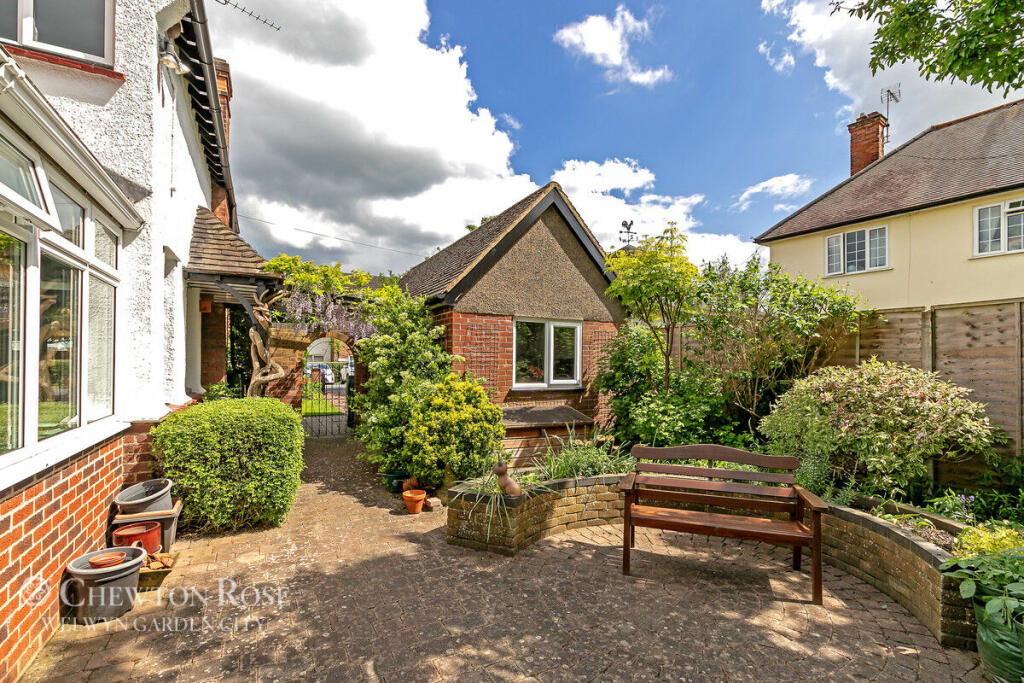 Additional image 17 of Endymion Road, Hatfield