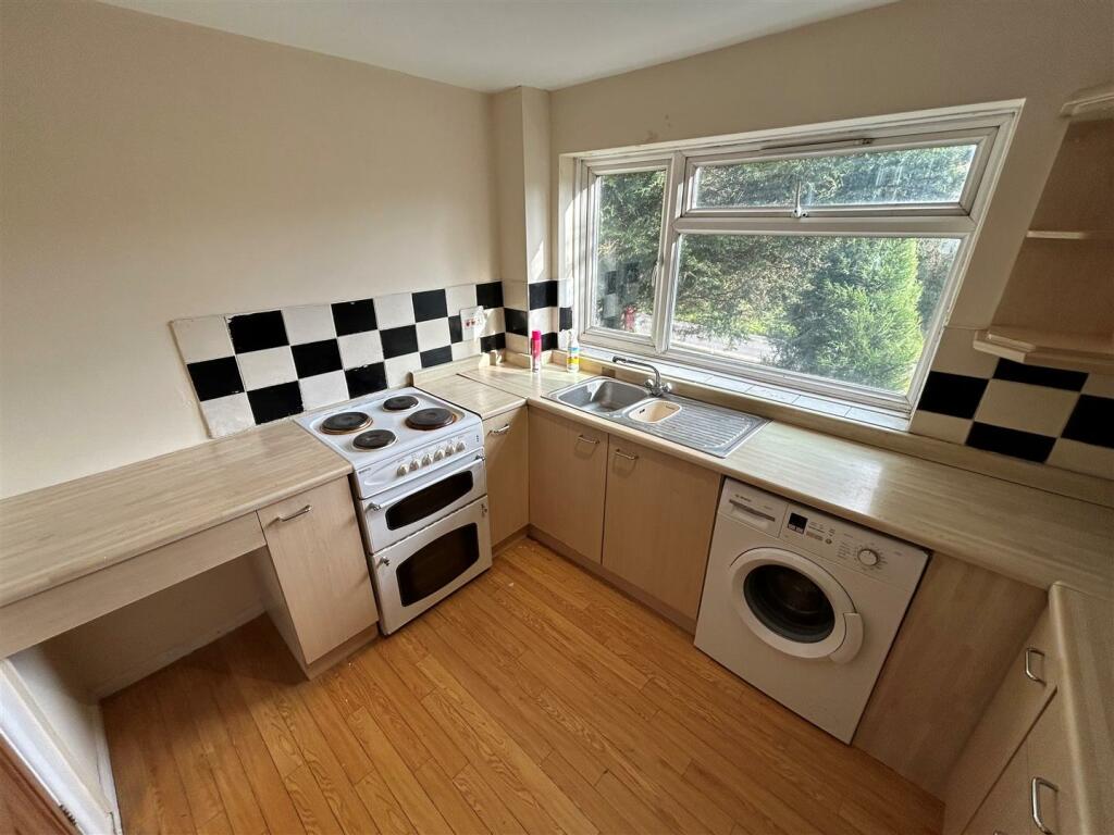 Additional image 7 of Kitwell Lane, Birmingham