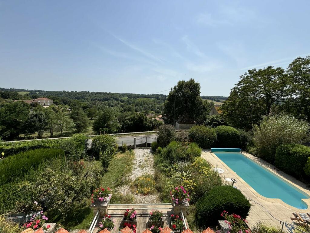 Additional image 2 of Poitou-Charentes, Charente, Beaulieu-sur-Sonnette, France