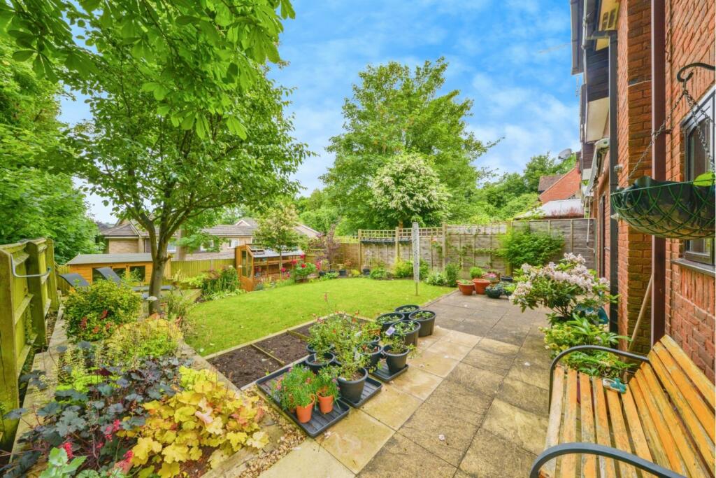 Additional image 24 of Honeymead, Welwyn, AL6