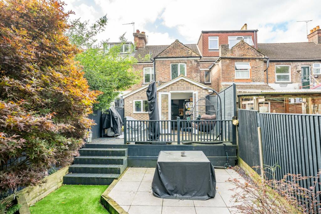 Additional image 18 of Park Street, St. Albans, Hertfordshire, AL2