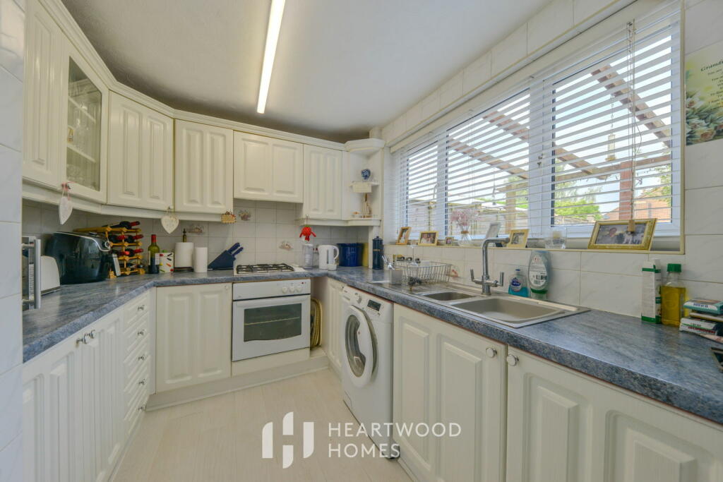 Additional image 2 of Catham Close, St. Albans, AL1 5QT