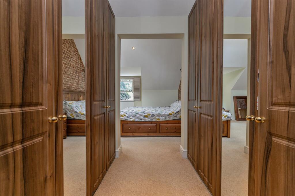 Additional image 22 of St. Stephens Hill, St. Albans