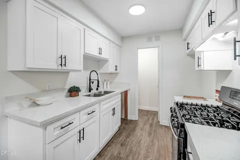 11971 Wicks Street Unit 20, Sun Valley, CA 91352