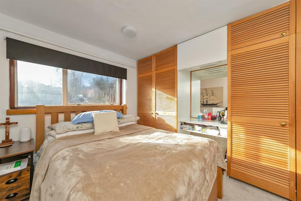 Additional image 13 of Garrard Way, Wheathampstead, St. Albans