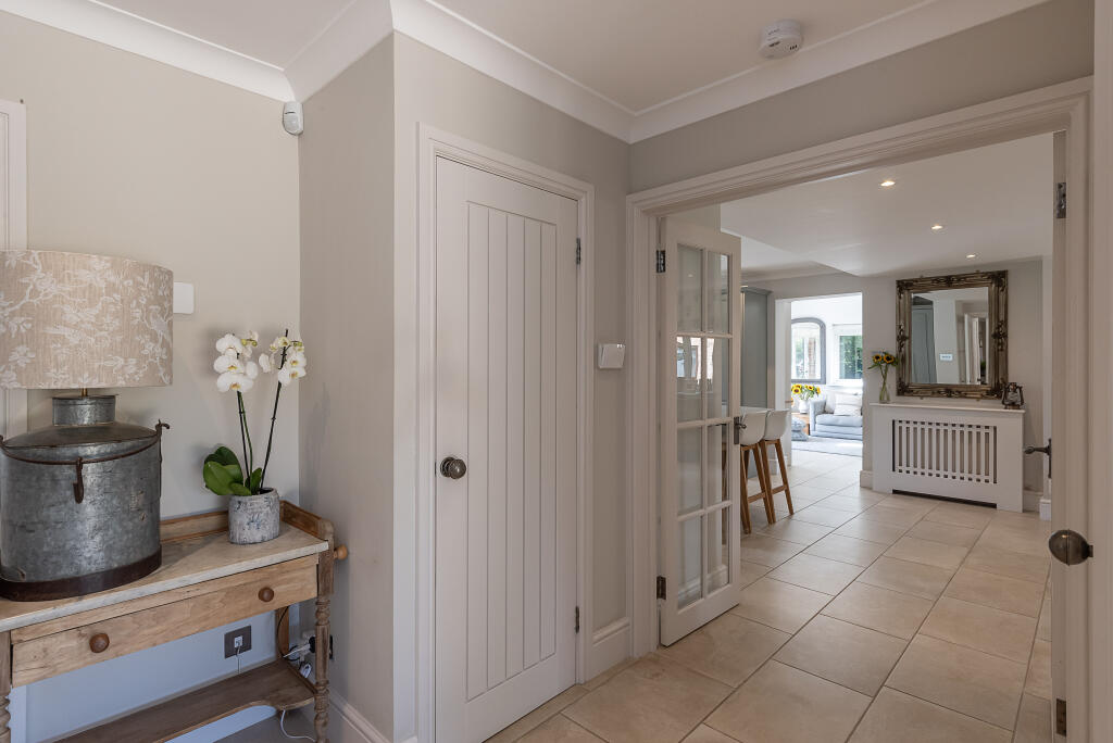 Additional image 13 of Holly Lane, Harpenden, AL5