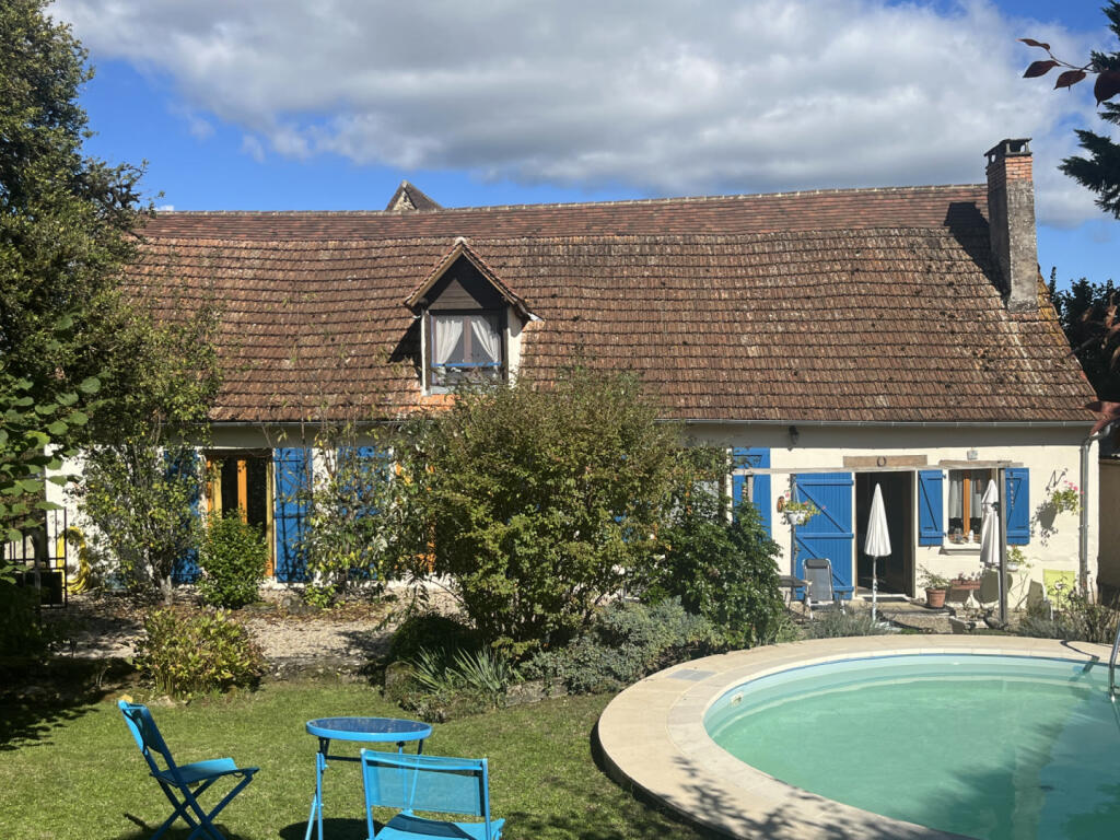 Primary image of Hautefort_, France