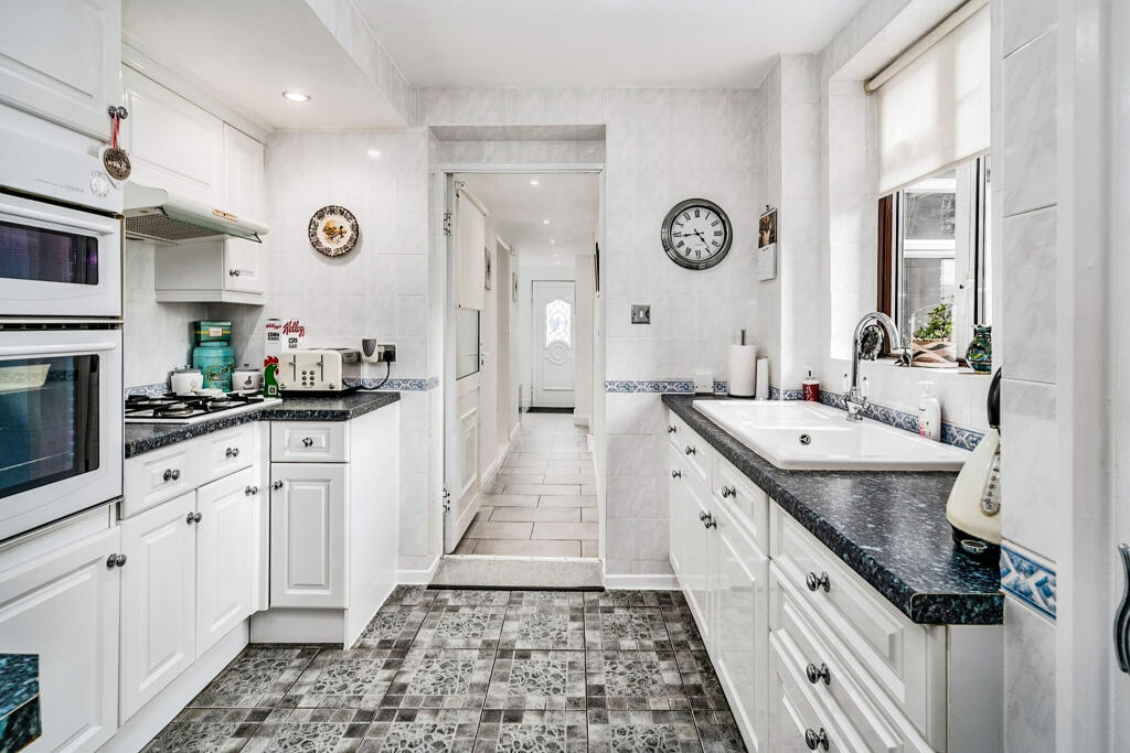 Additional image 16 of Snatchup, Redbourn, St. Albans