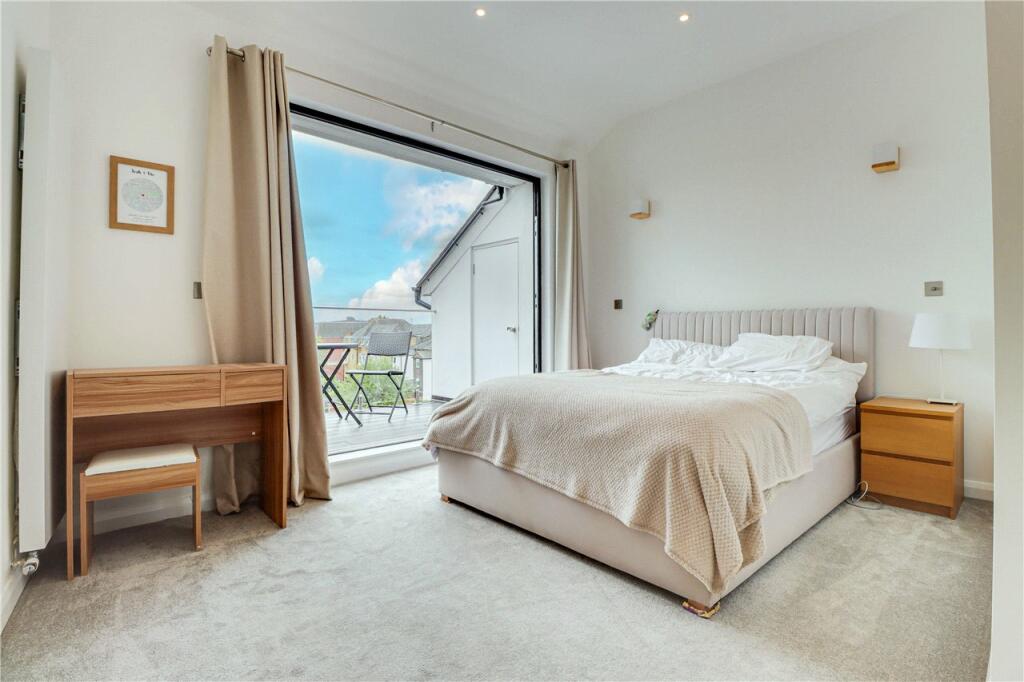 Additional image 8 of Victoria Street, St. Albans, Hertfordshire