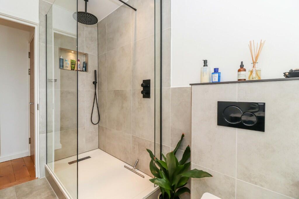 Additional image 14 of Romeland Hill, St. Albans, Hertfordshire, AL3