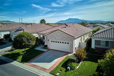 1025 Coto De Caza Court, Beaumont, CA 92223