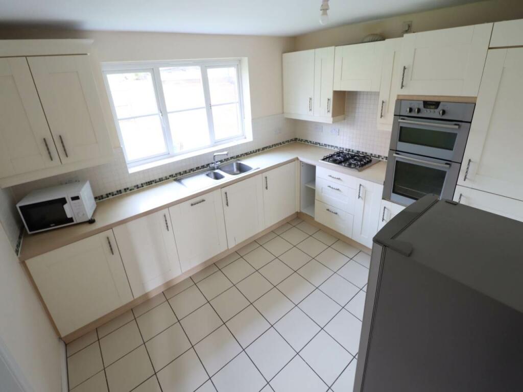 Additional image 18 of Walker Grove, Hatfield, Hertfordshire