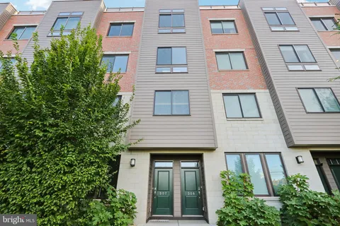 506 Lakeview Court Unit 12 UPPER, King Of Prussia, PA 19406