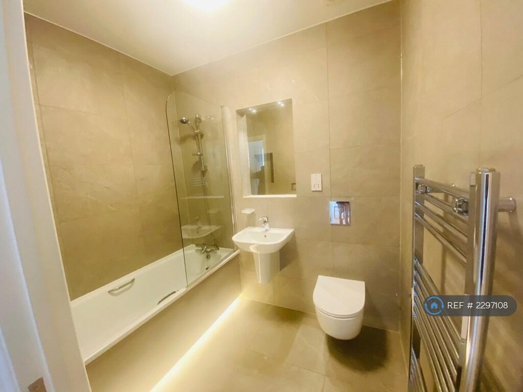 Additional image 2 of Chequer Street, St. Albans, AL1