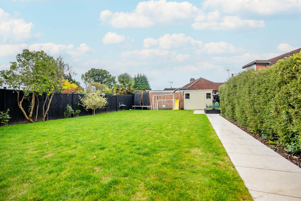 Additional image 21 of Stanley Avenue, St. Albans, Hertfordshire, AL2