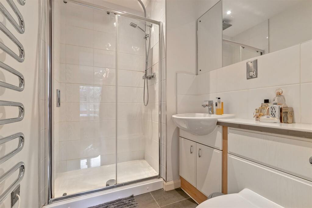 Additional image 7 of London Road, St Albans