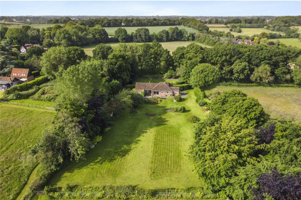 Additional image 12 of Holly Lane, Harpenden, Hertfordshire, AL5