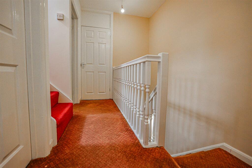 Additional image 20 of Collyer Road, London Colney, AL2