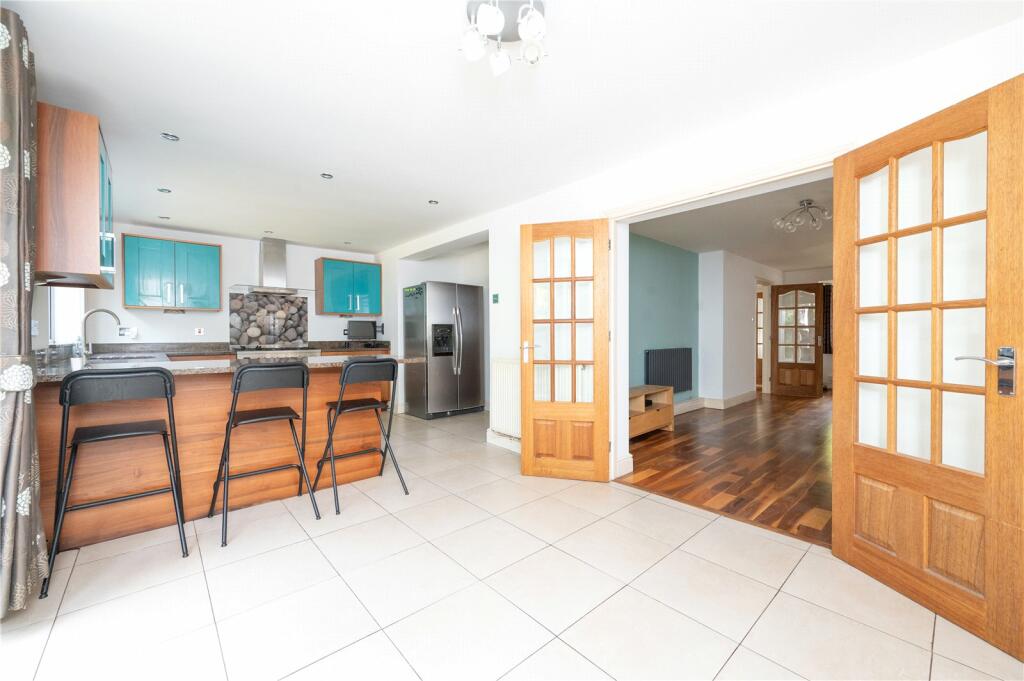 Additional image 8 of Maplefield, Park Street, St. Albans, Hertfordshire