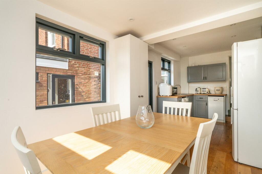 Additional image 17 of King's Road, St. Albans