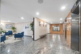 Additional image 3 of 15 La Rose Ave