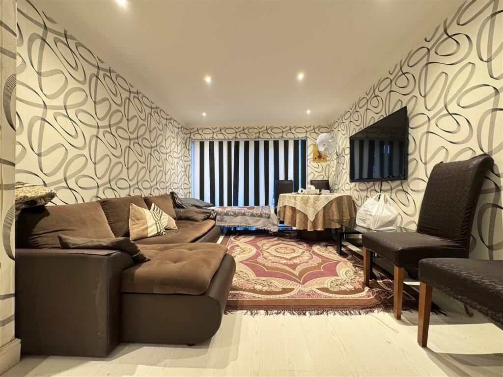 Additional image 5 of Calder Grove, Handsworth Wood, Birmingham