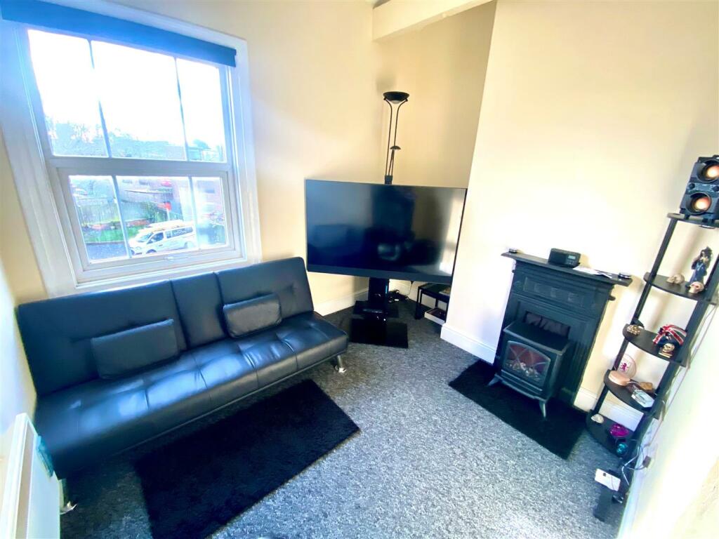 Additional image 9 of Warwick Road, Acocks Green