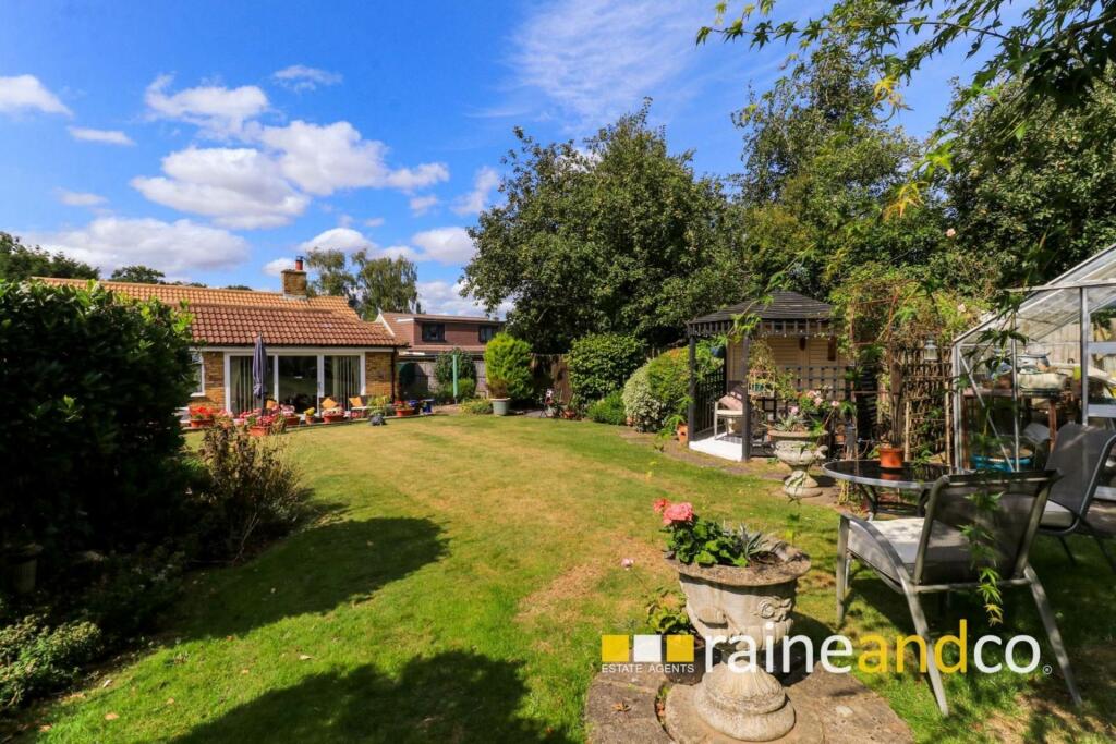 Additional image 2 of Vigors Croft, Hatfield