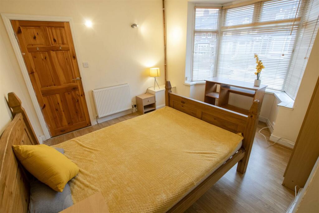 Additional image 7 of Warwards Lane, Birmingham