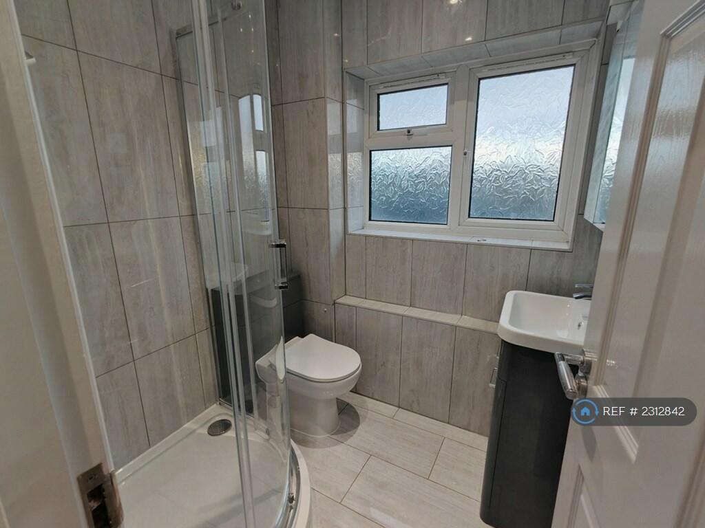 Additional image 6 of Northdown Road, Hatfield, AL10