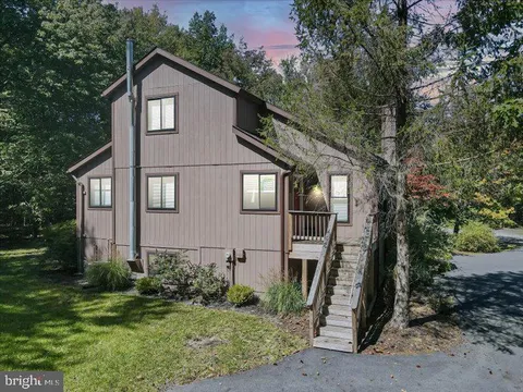 401 David Drive, Long Pond, PA 18334