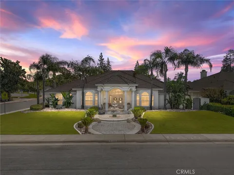 1000 Sungro Way, Bakersfield, CA 93311