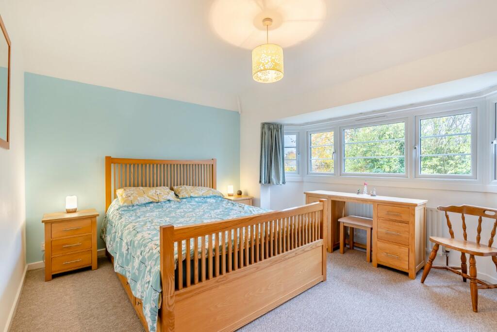 Additional image 8 of Sibley Avenue, Harpenden, Hertfordshire