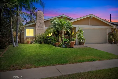 2172 S Anchor Street, Anaheim, CA 92802