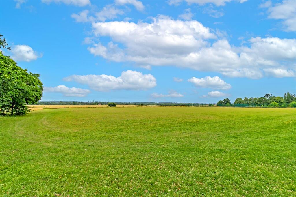 Additional image 25 of The Birches, 47 Azalea Close, St. Albans