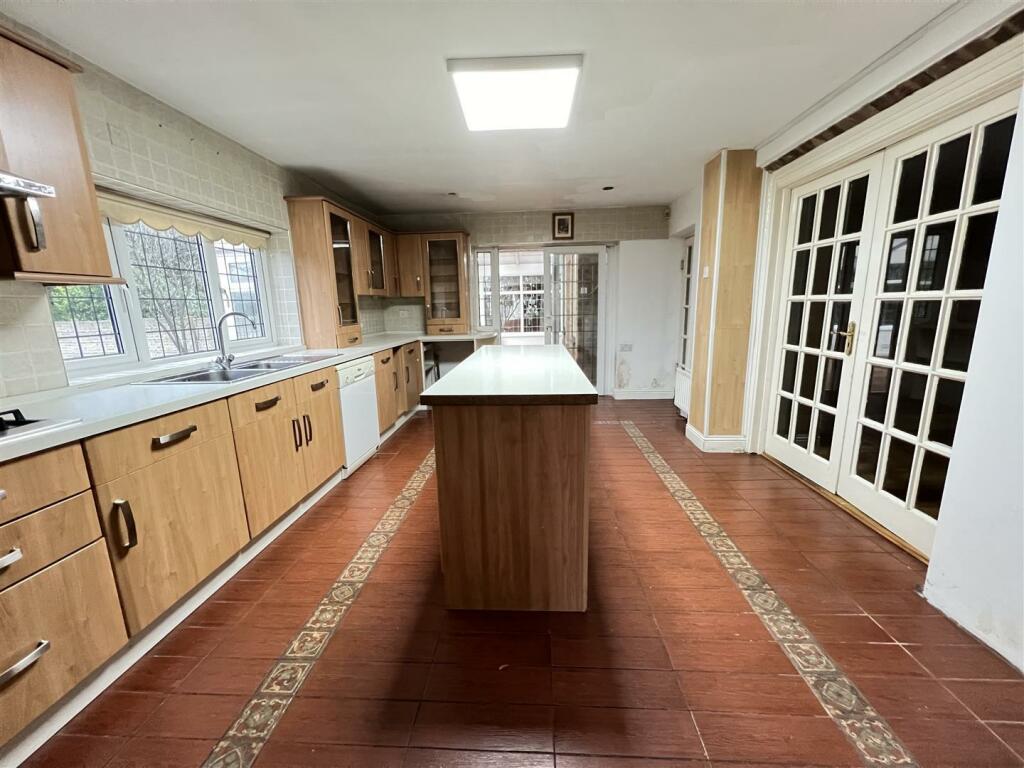 Additional image 16 of Englestede Close, Handsworth Wood, Birmingham